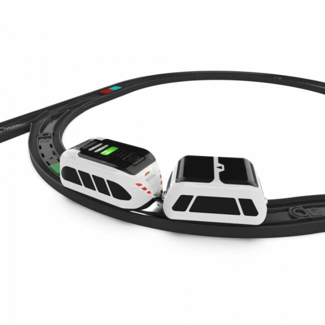 Intelino Smart Train J-1 Starter Set – Screen-Free & App-Connected STEM Coding Toy